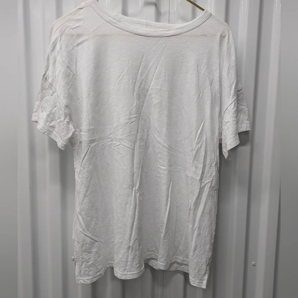 24/7 Comfort Apparel White Top